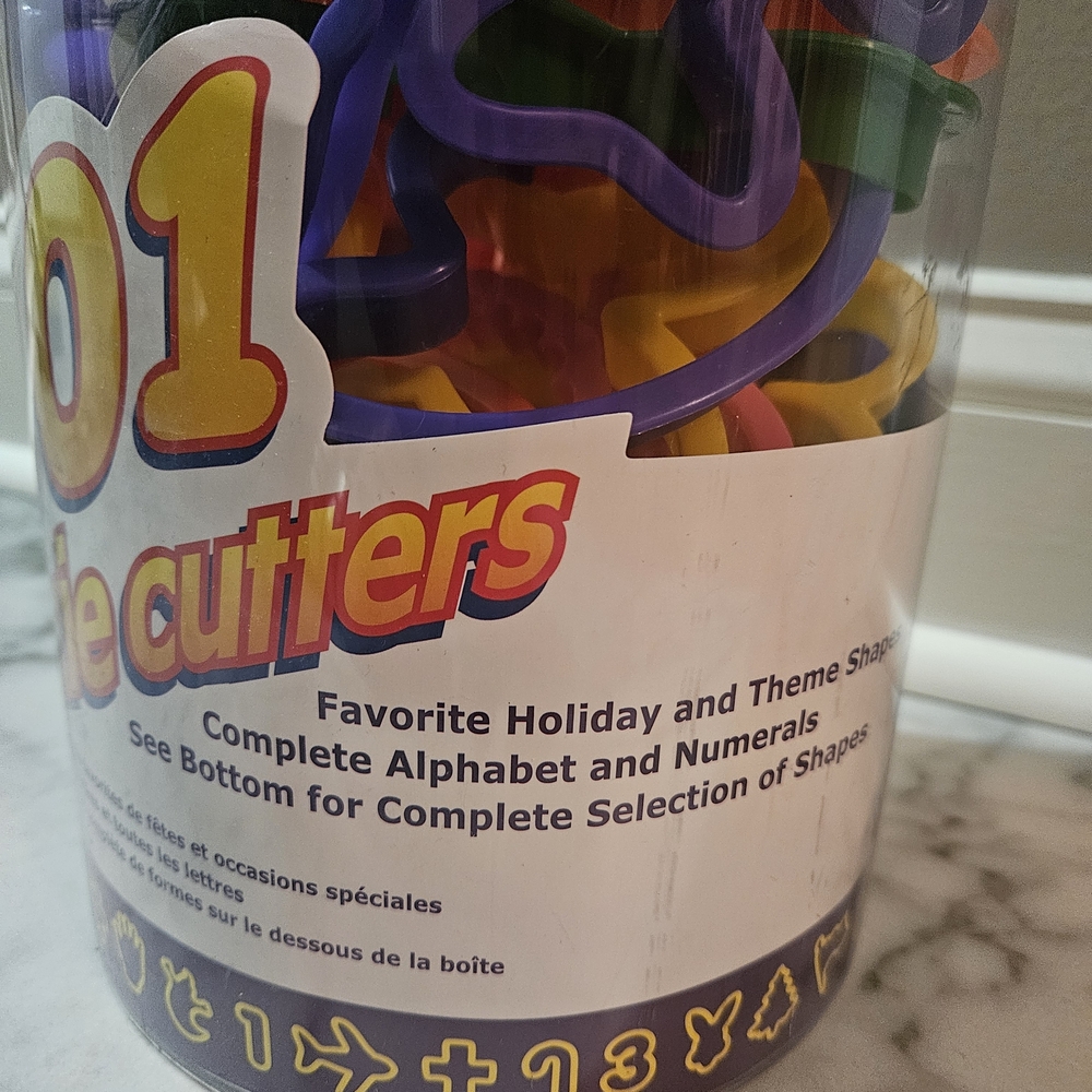Colorful Cookie Cutter Set - Picture 3 of 4